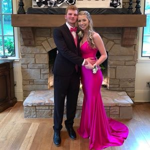 Meet your Posher, Jillian